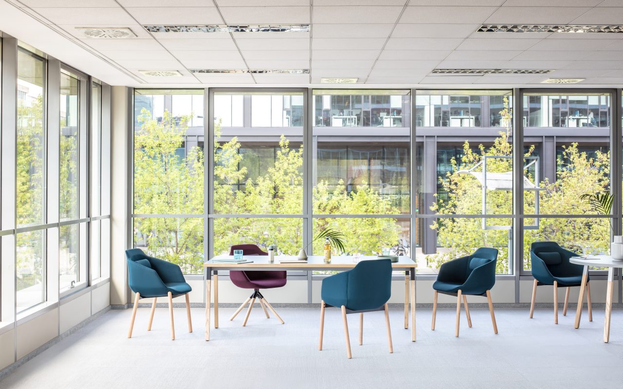 Ogi-Tischbeine aus Holz