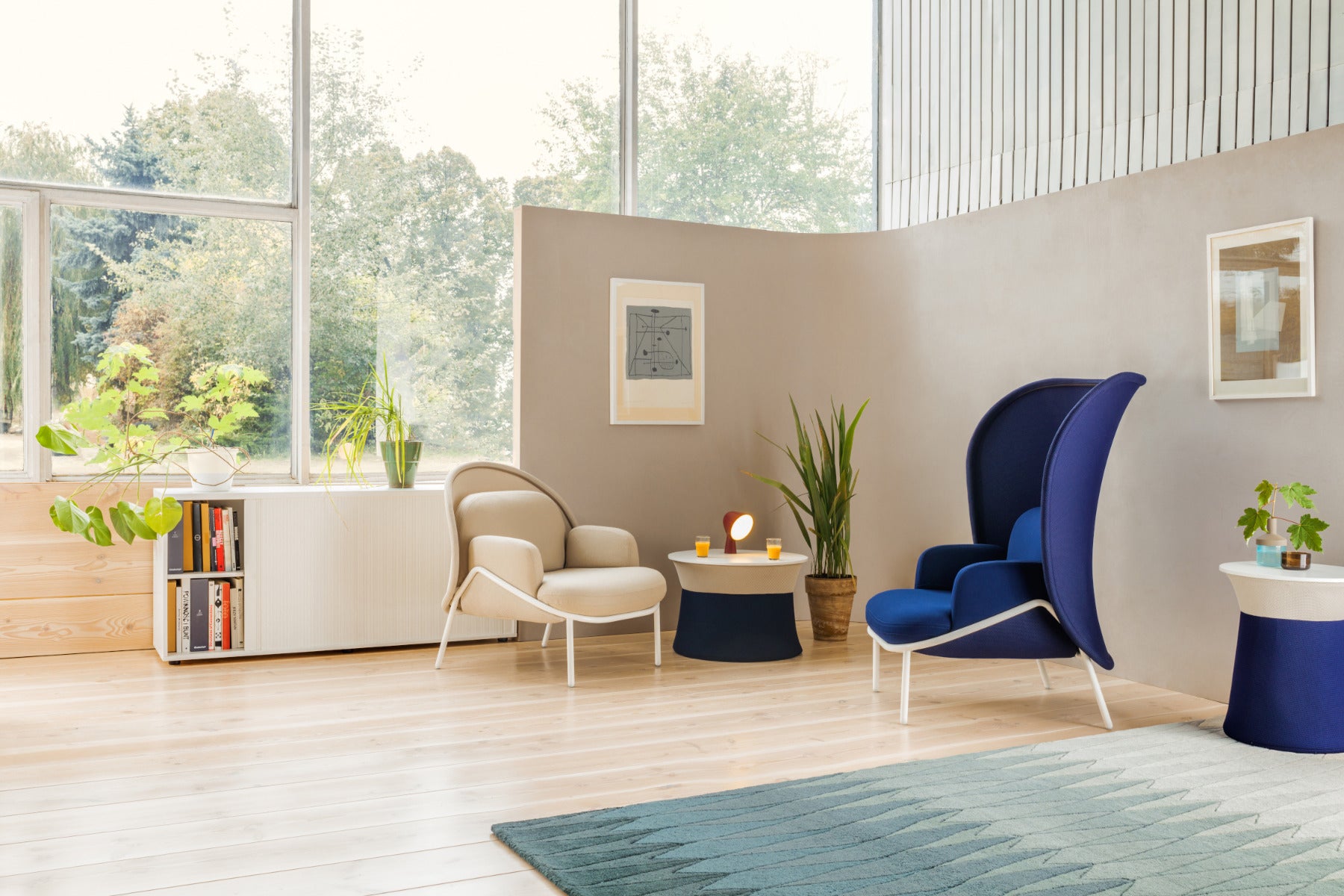 Couchtisch aus Netzgewebe