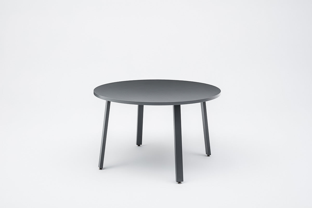 Ogi café table