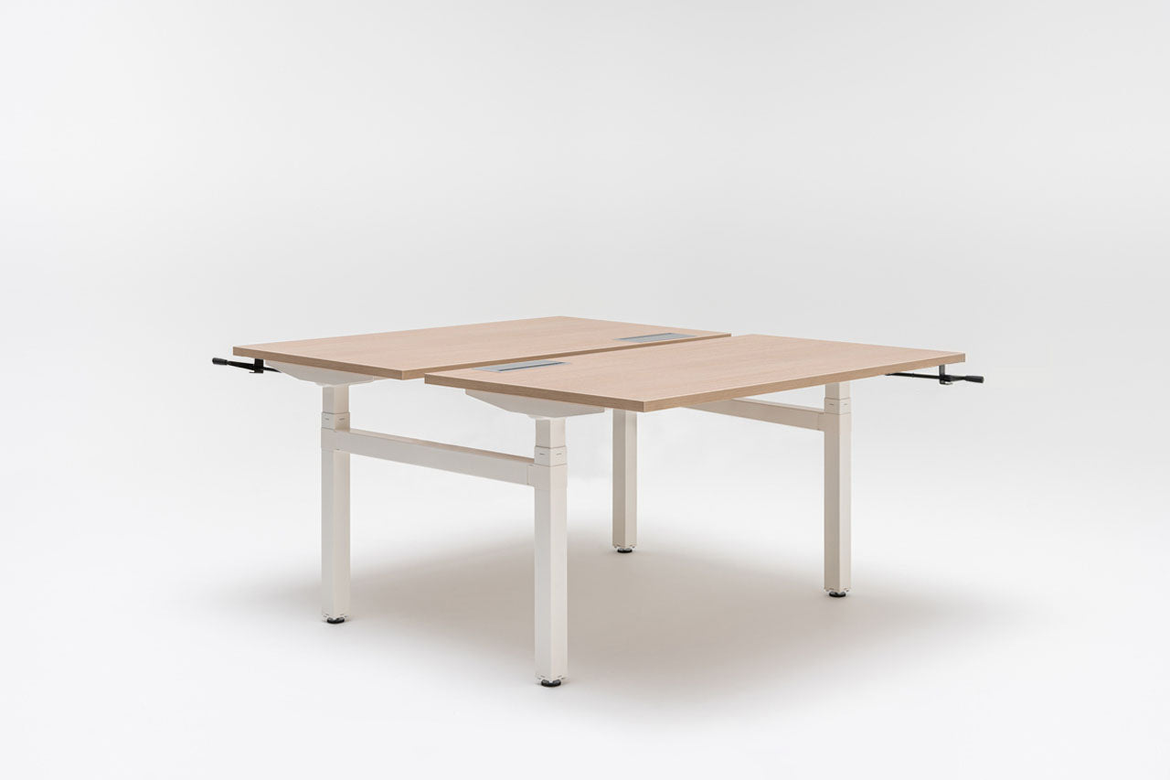 Ogi Schreibtisch – manuelle Höhenverstellung