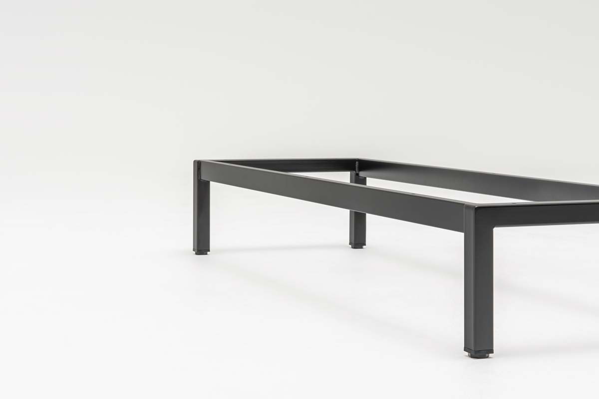 Standard-Metallsockel