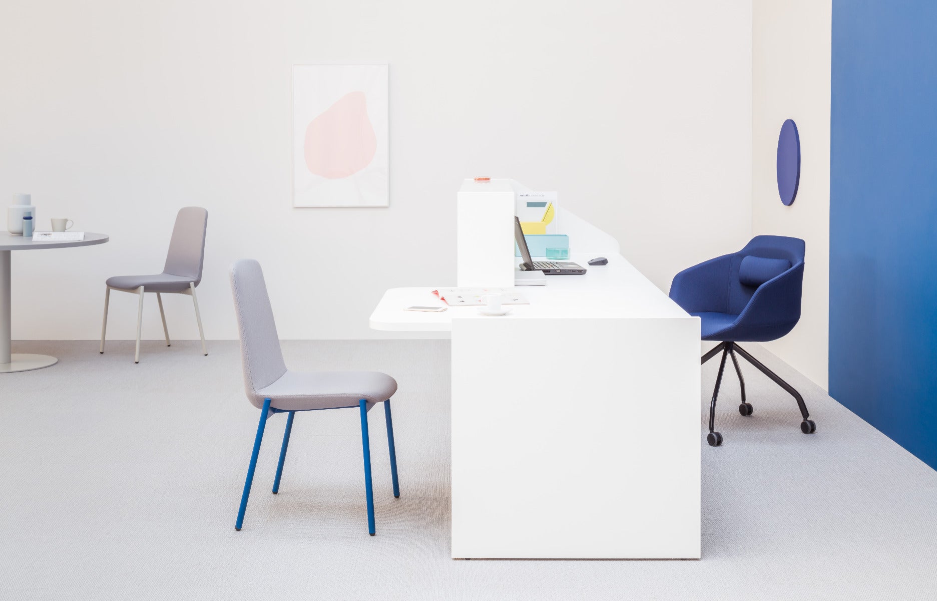 Wave reception desk organic front