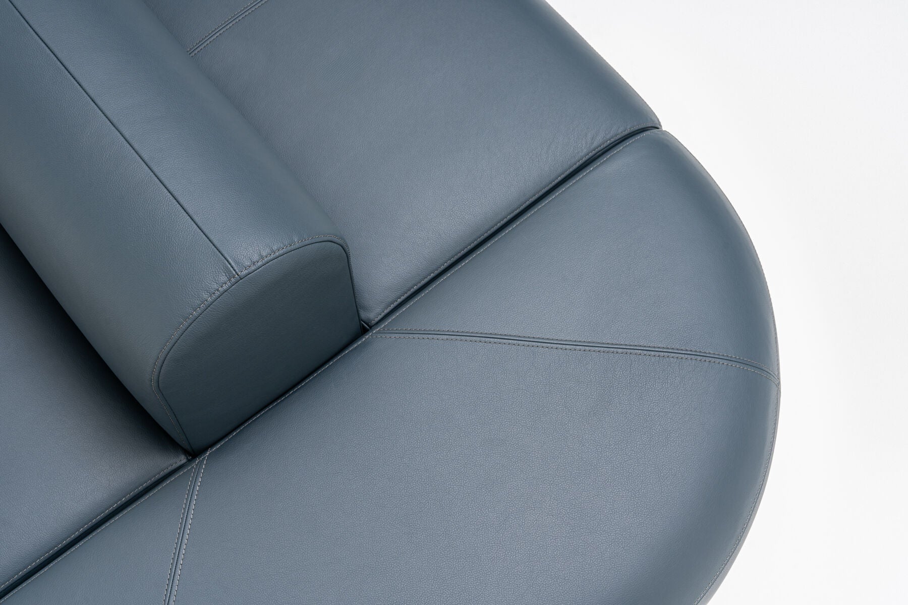 Artiko modular seating system