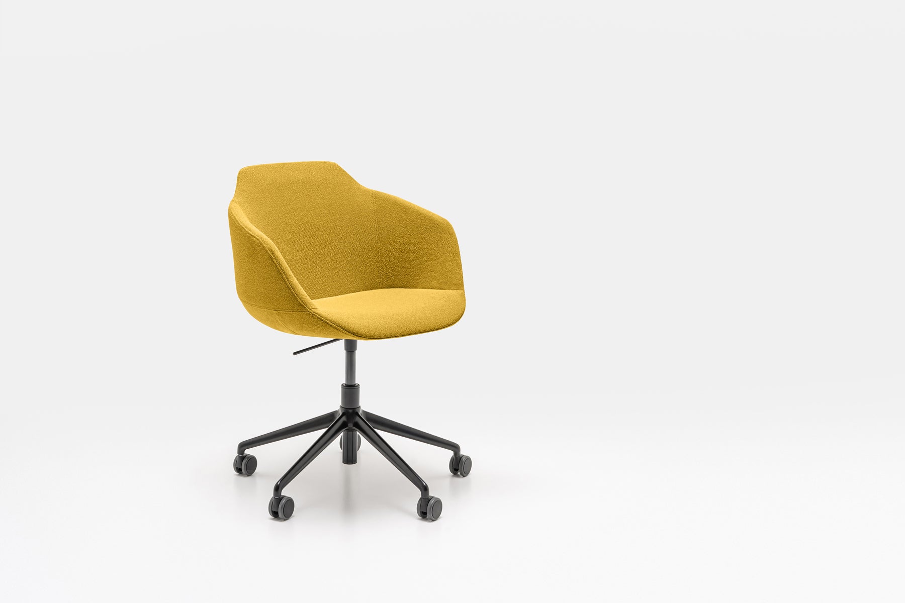 Ultra chair with height adjustment