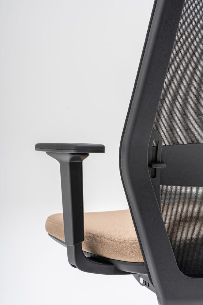 Evo office chair mesh back