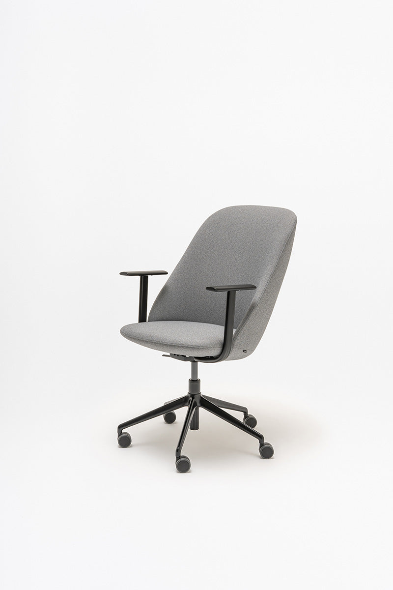 Paralleler Konferenzsessel mit Drehfuß