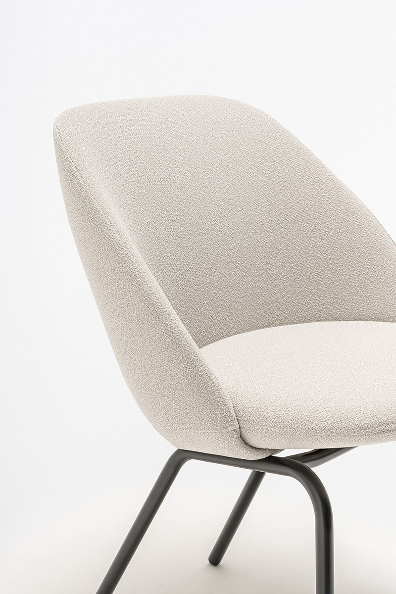 Paralel conference armchair 4-legged base