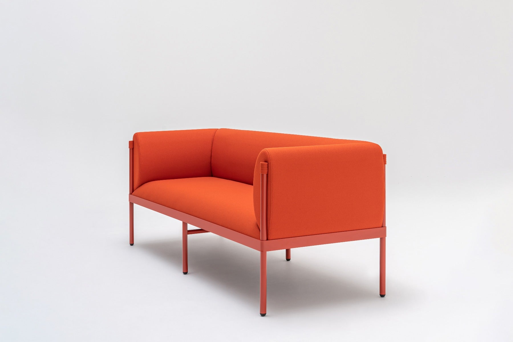 Stilt sofa low backed