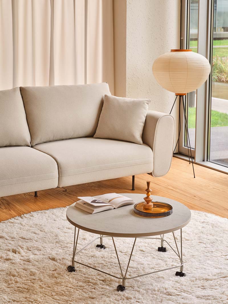 Lotus modular seating system