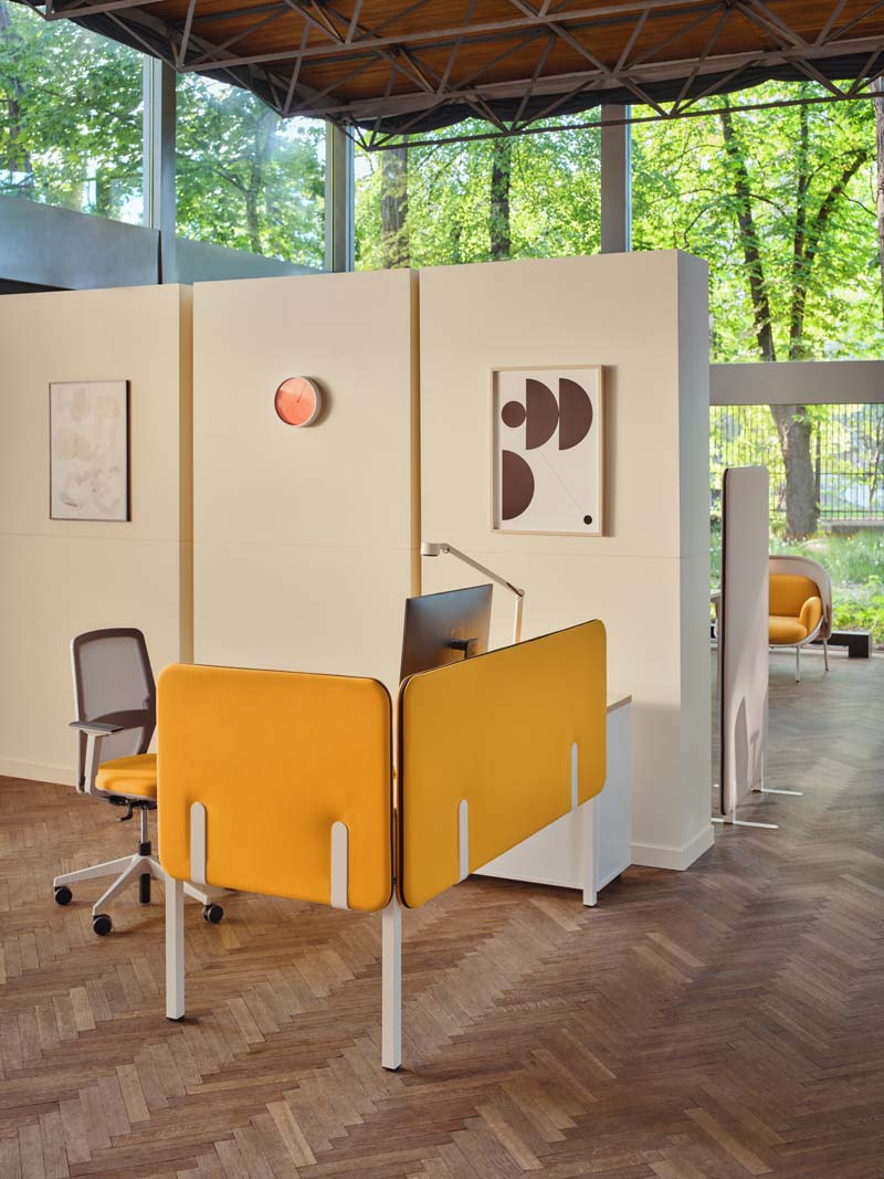 Sonic acoustic standing screens