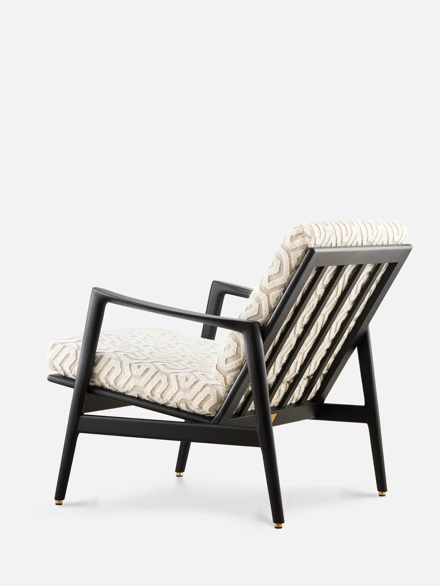 Stefan Lounge Chair in Coffee Snow