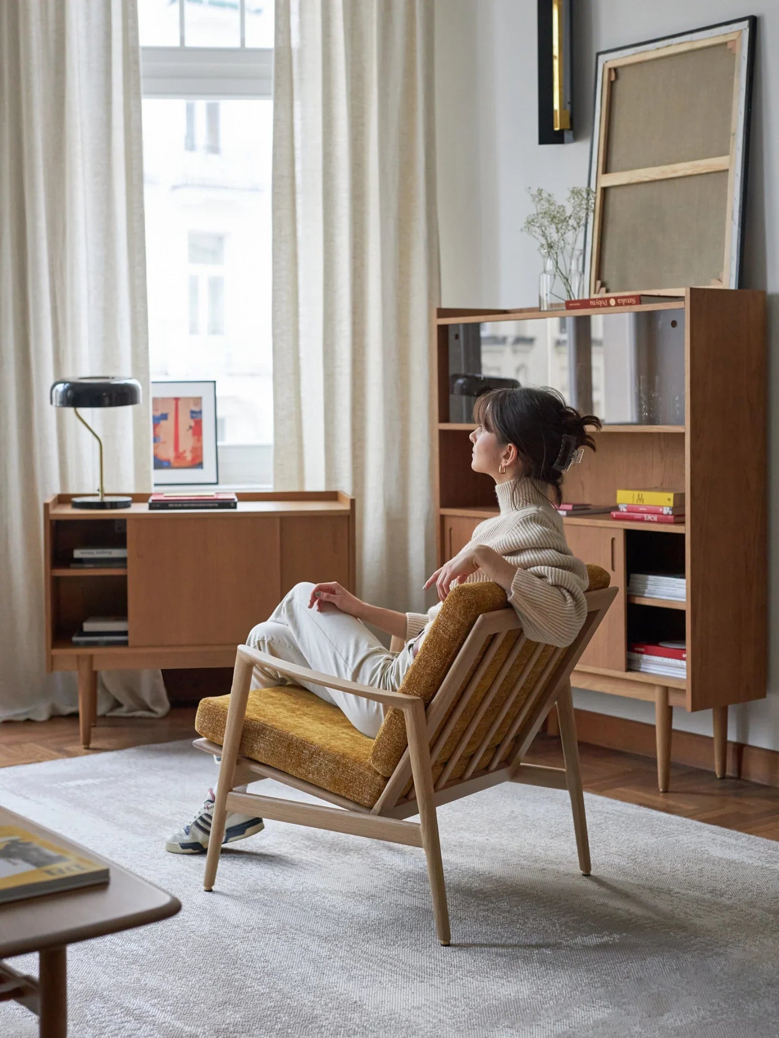 Stefan Lounge Chair in Boucle Blue
