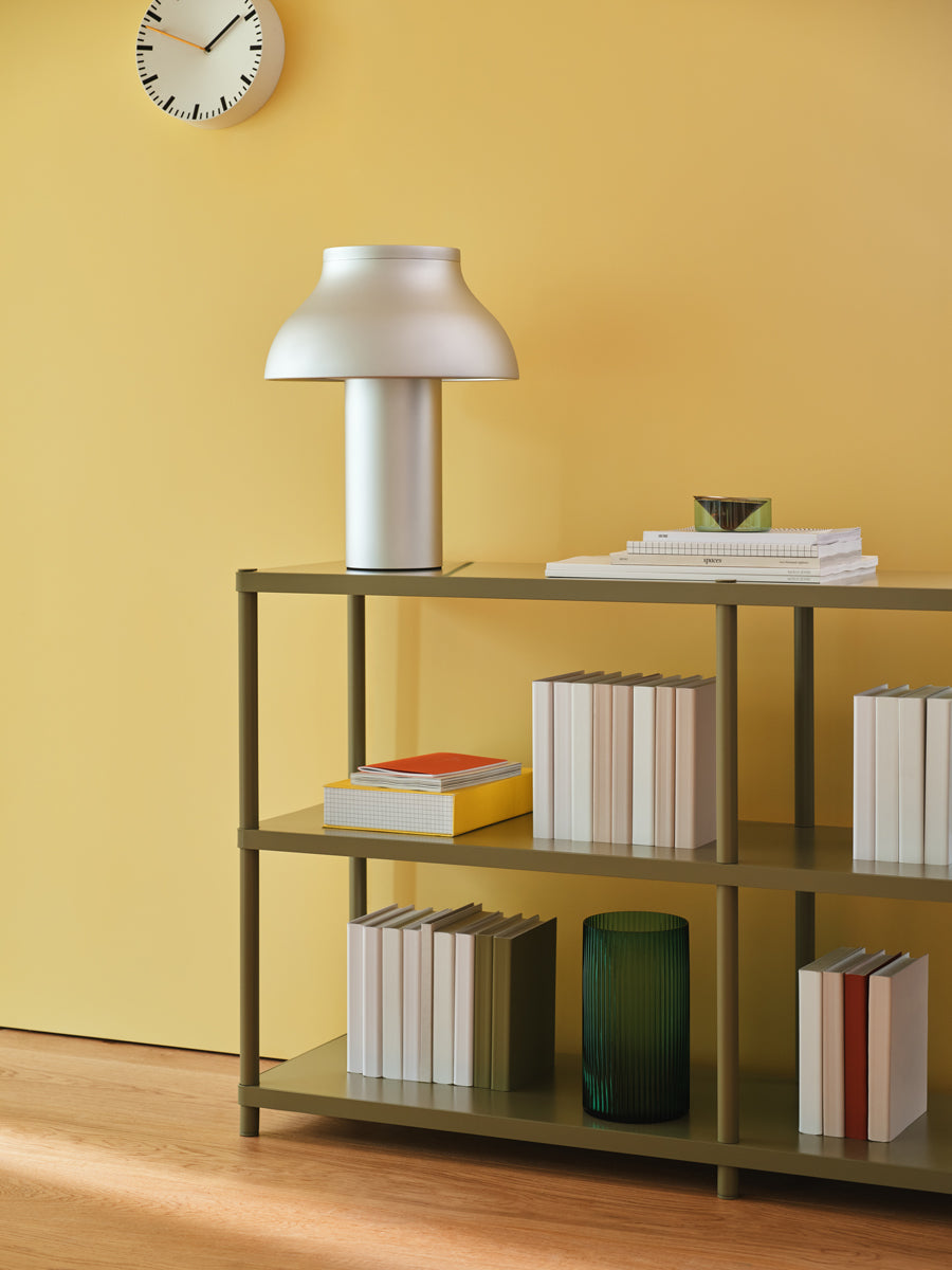 Stilt bookcase
