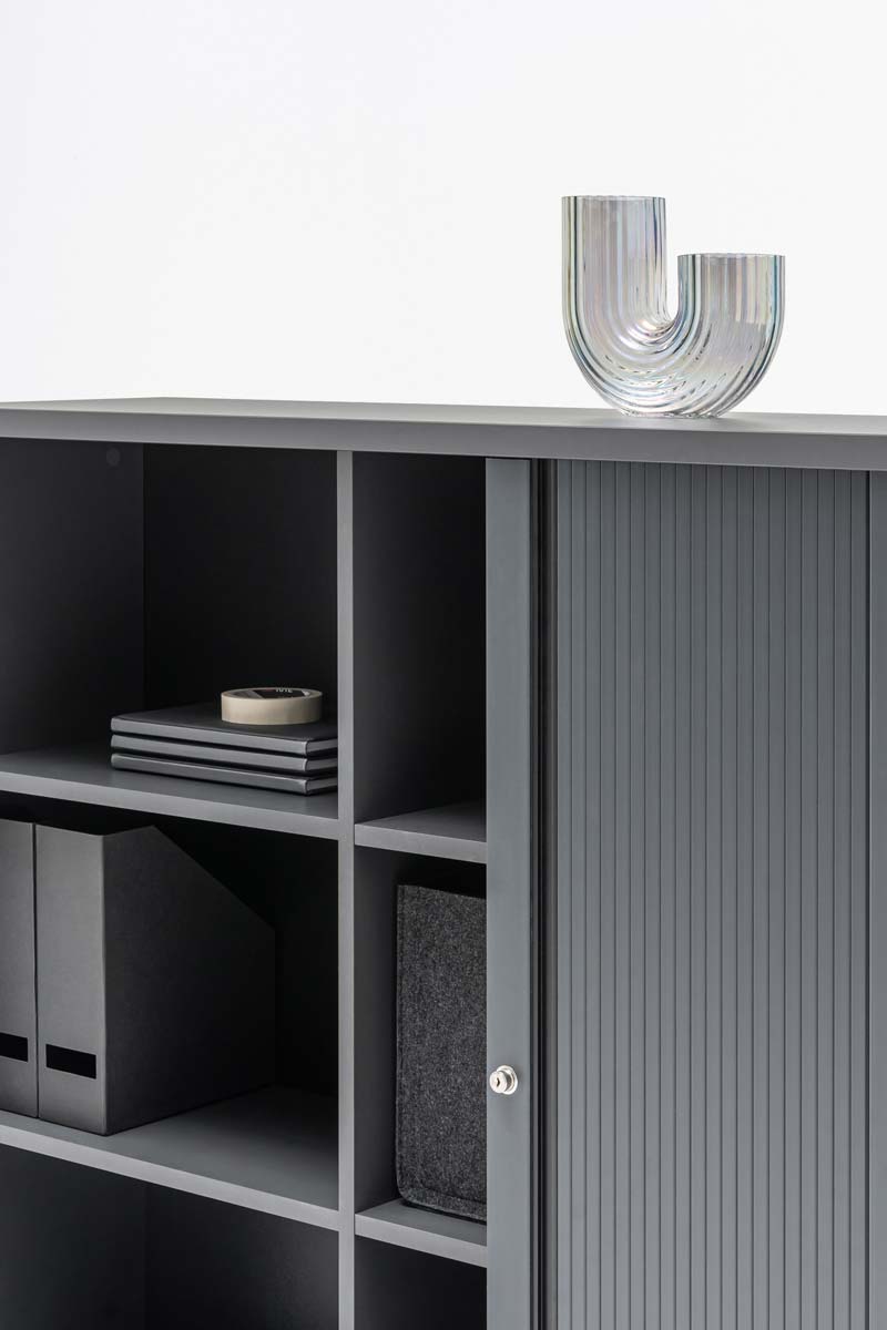 Basic tambour cabinet