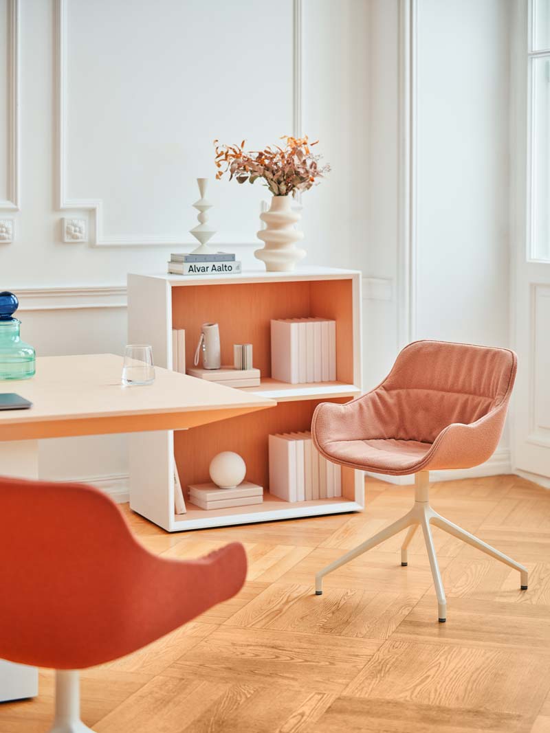 Schwerkraft-Bücherregal