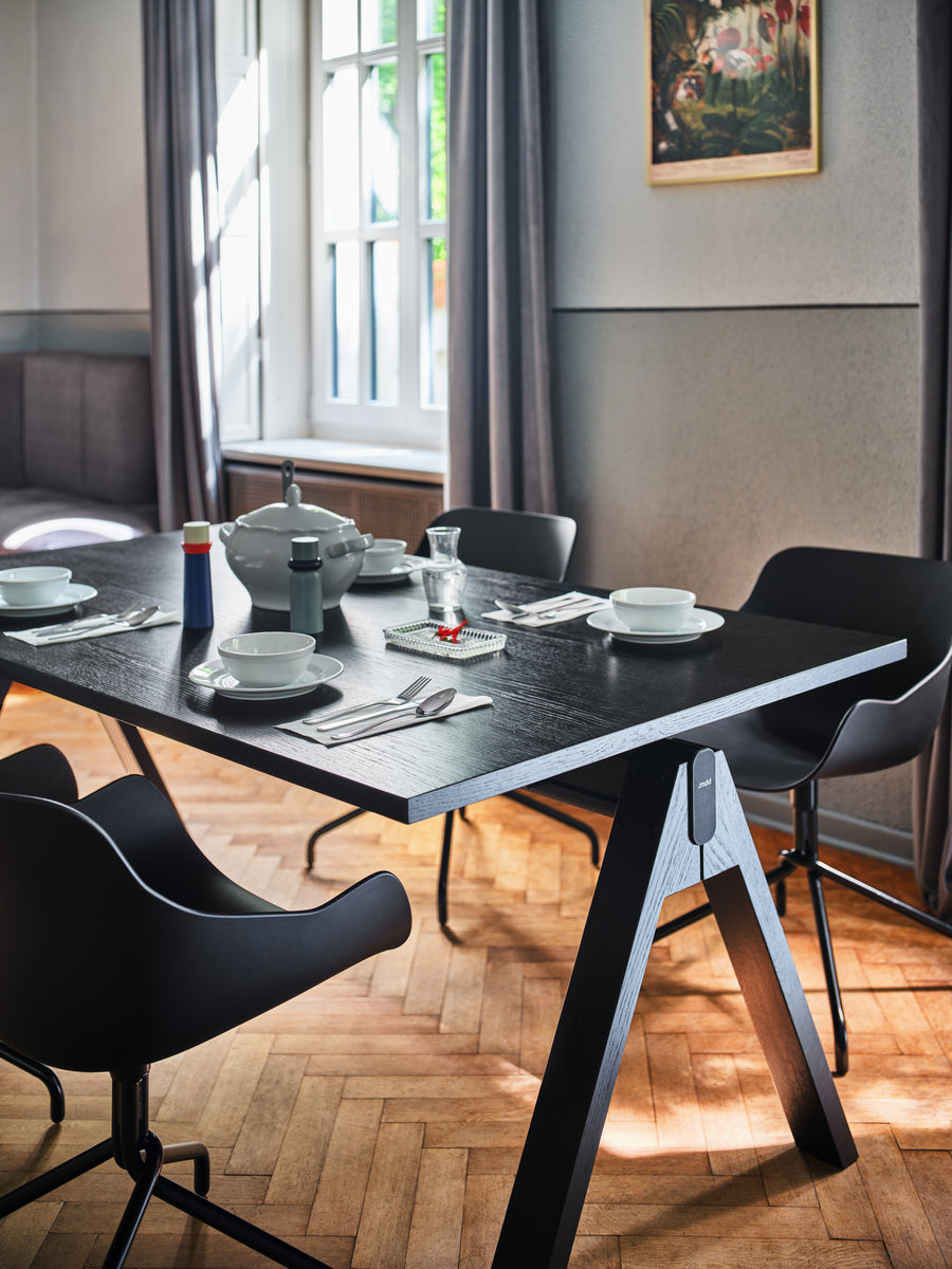 Drehfuß für baltischen Stuhl