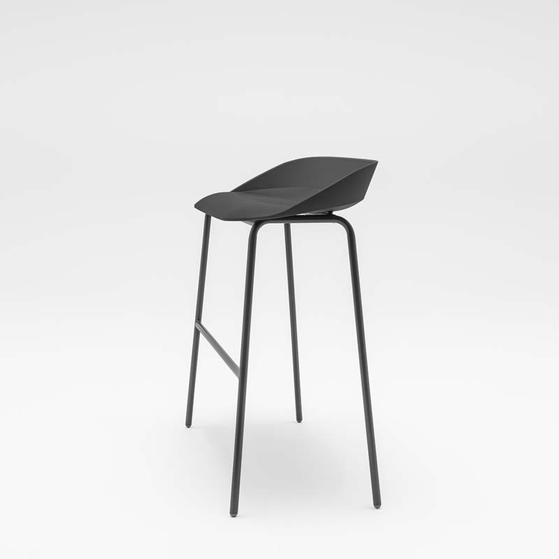 Team high bench plastic