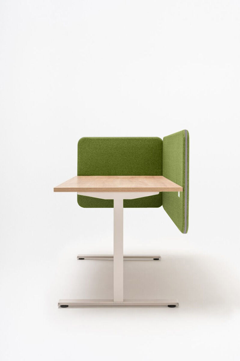 Doppelte seitliche und kreuzförmige Schreibtischabtrennungen