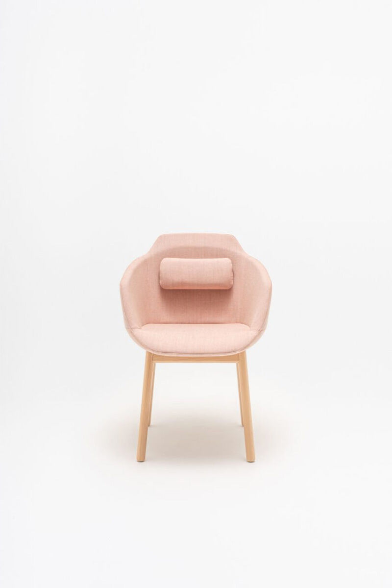 Ultra chair with wooden base