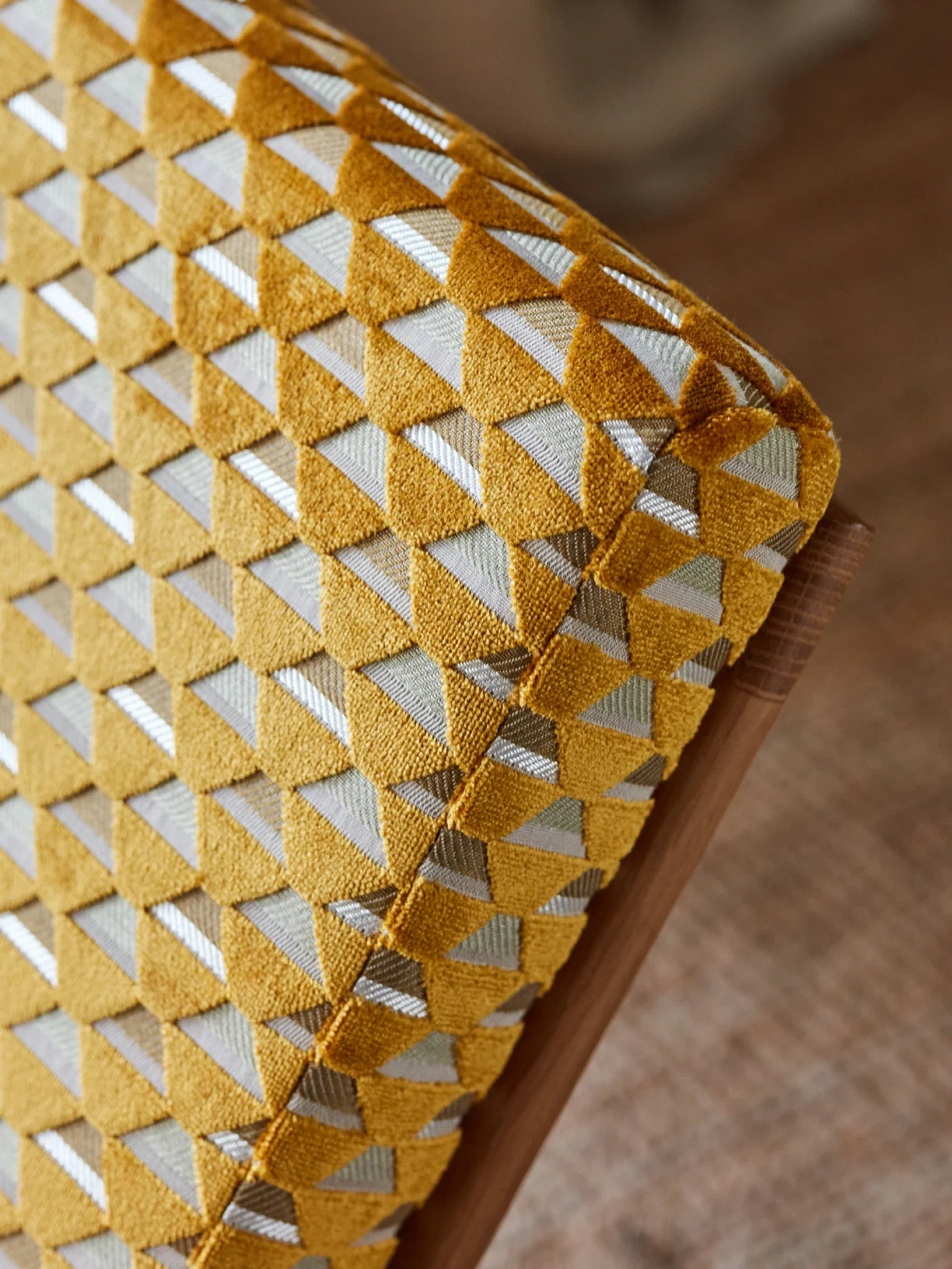 Stefan Lounge Chair in Uroko Moutarde Casamance