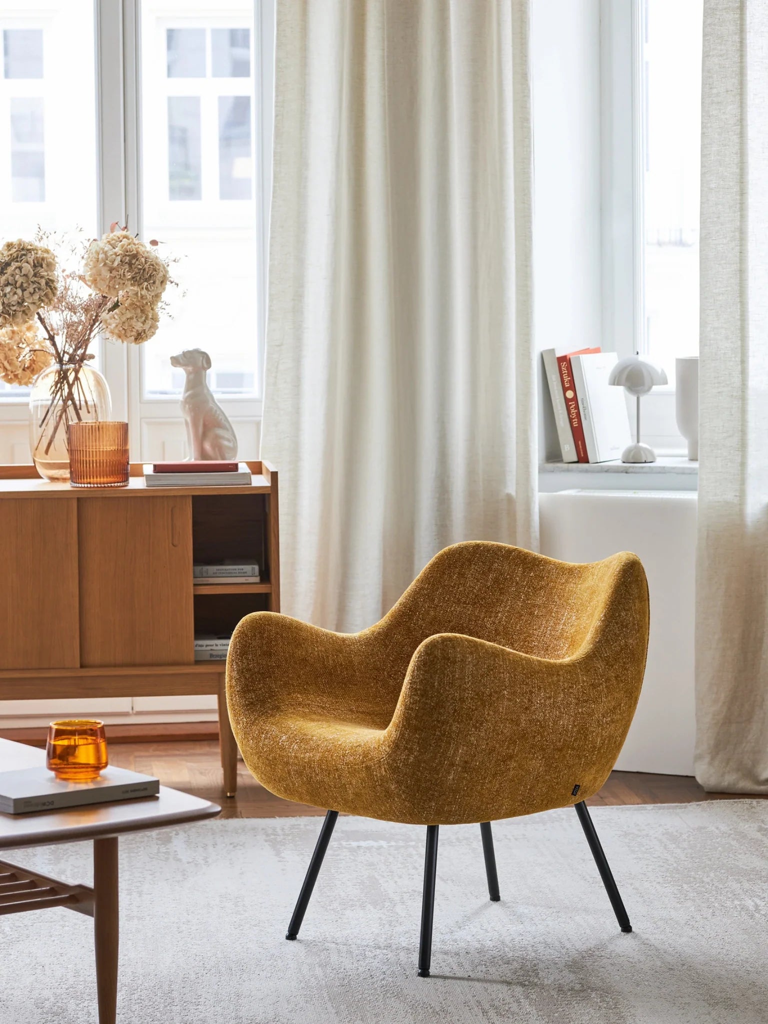 RM58 Soft Armchair in Marble Orange