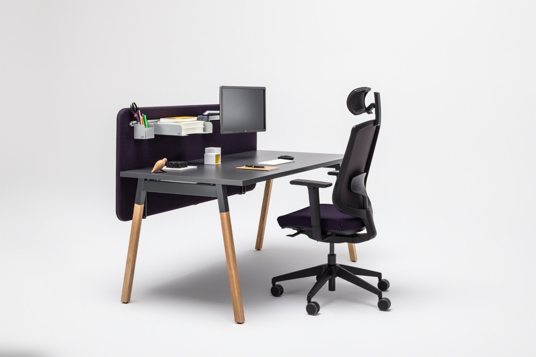 Ogi desk