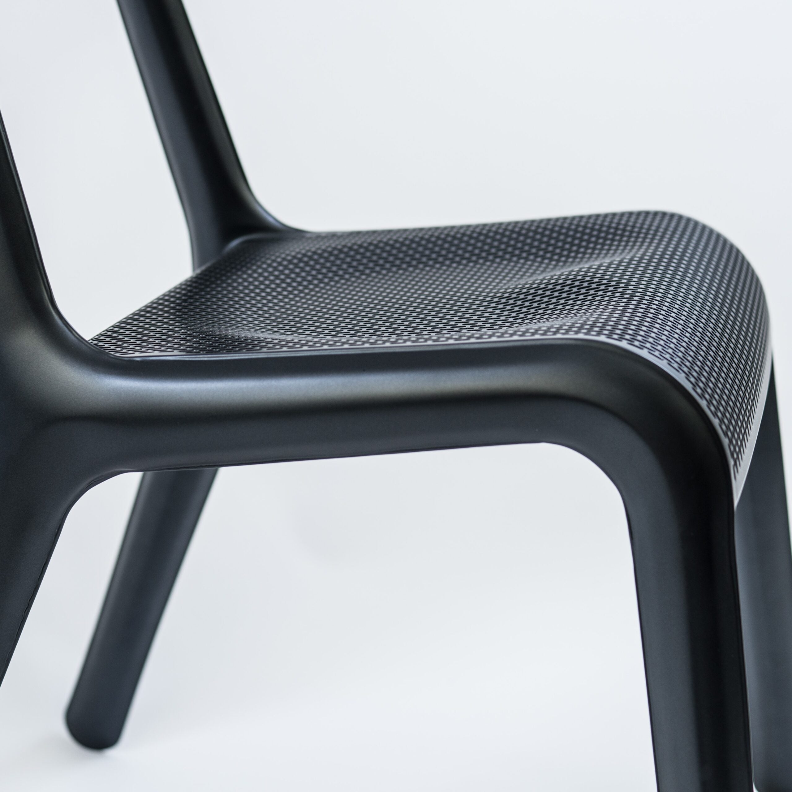 LEGGERA Chair