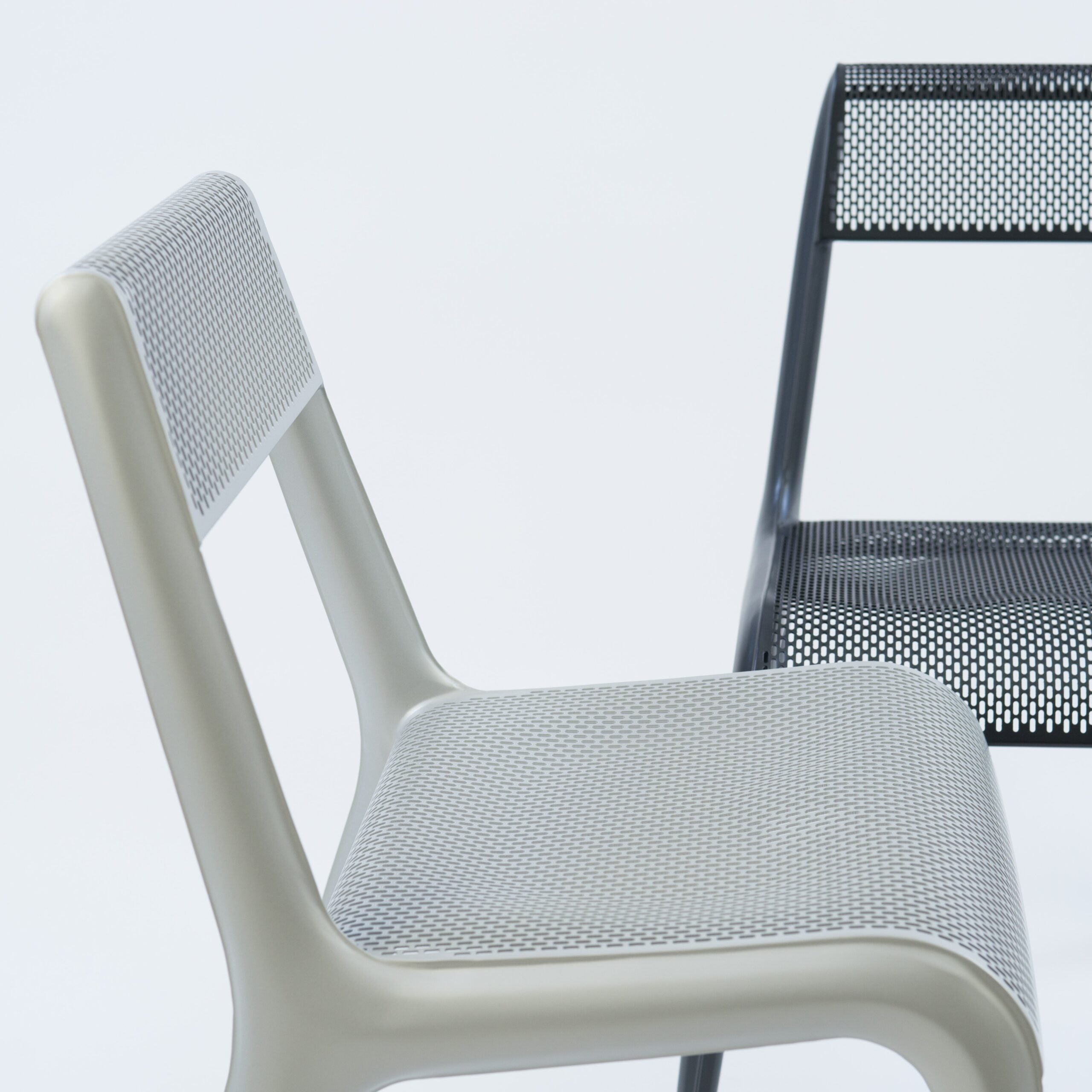 LEGGERA Chair